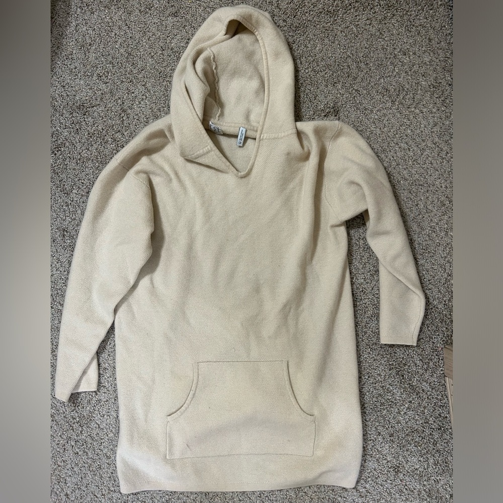 TSE Cashmere Hooded Knit in Soft Cream Women's Size Large Pocket Kangaroo Pure